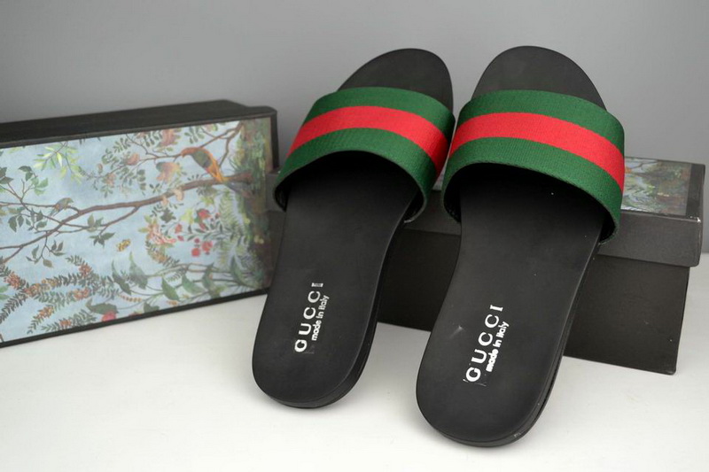 Gucci Men Slippers_096